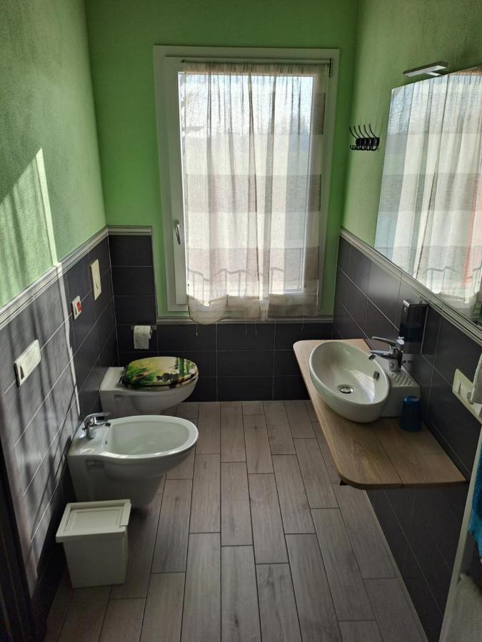B&B Ai Prati Lesignana Экстерьер фото